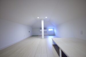 0b7a3985-20231004131058