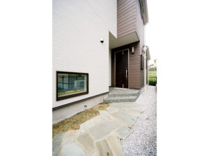 slide-08